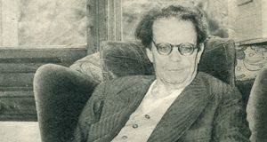 Dos imágenes en un estanque